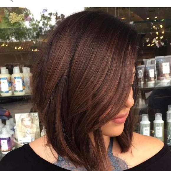 Meet your Posher, Nikole - Picture 1 of 1